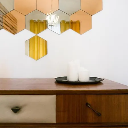 Apartment Sunny In A Typical Neighborhood Lissabon