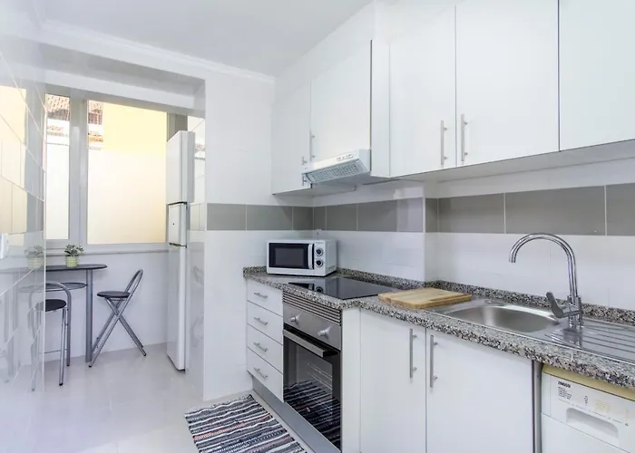 Sunny In A Typical Neighborhood *